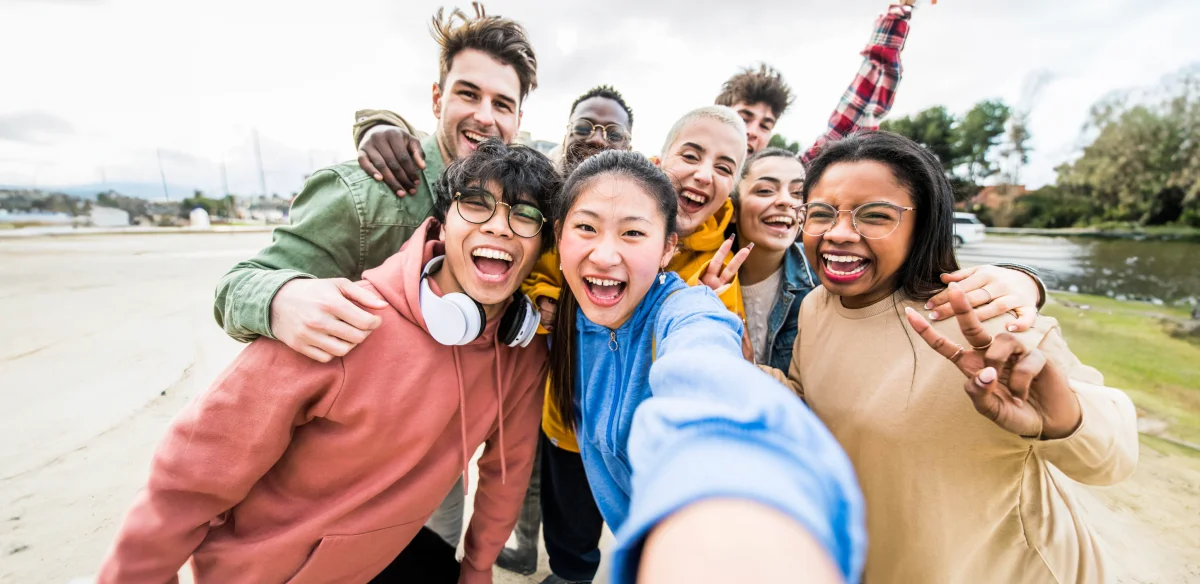 Group of students taking a selfie